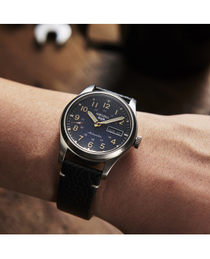 Sportowy zegarek męski SEIKO 5 Sports Field Sport Style SRPG39K1